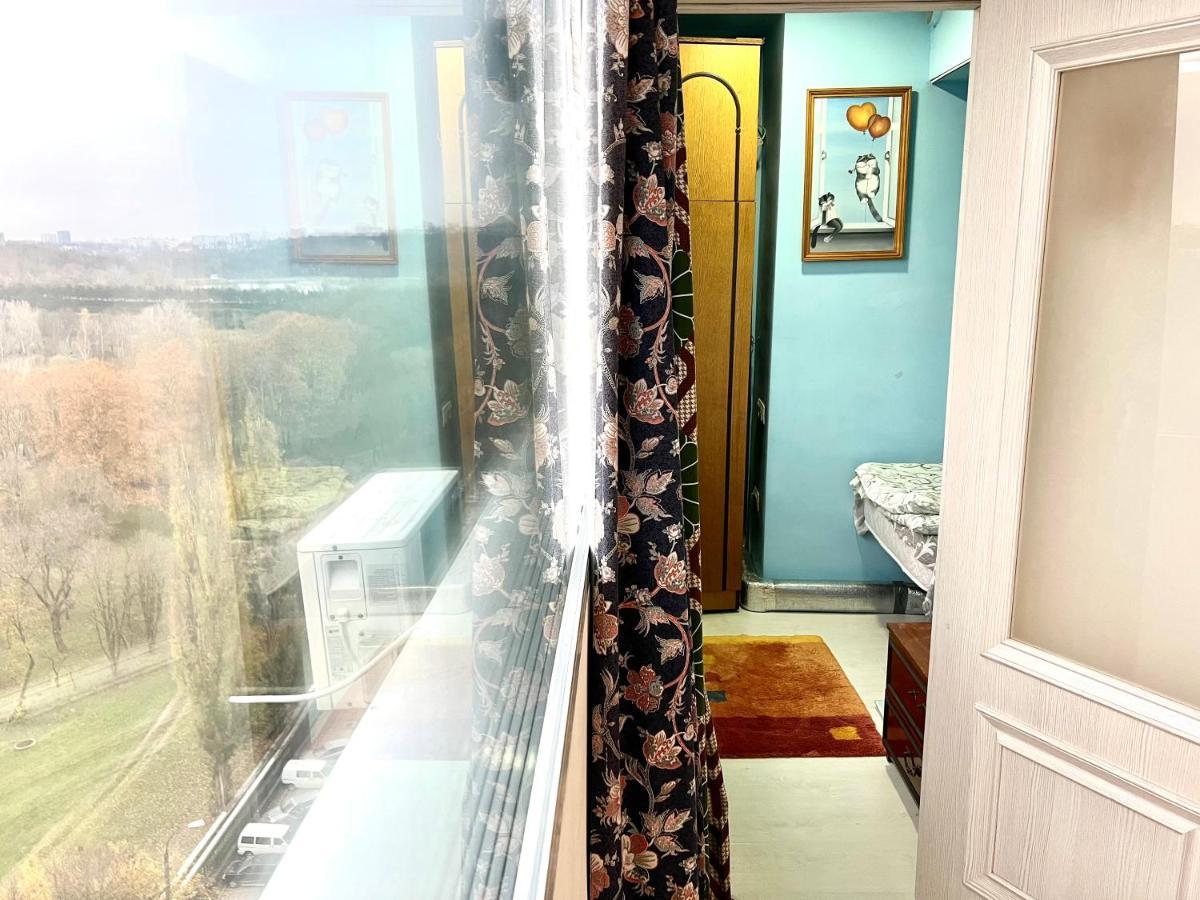 Fantastic View On Chisinau Center - Super Fast Wifi - Two Botanical Gardens - 2Br Apartment Luaran gambar